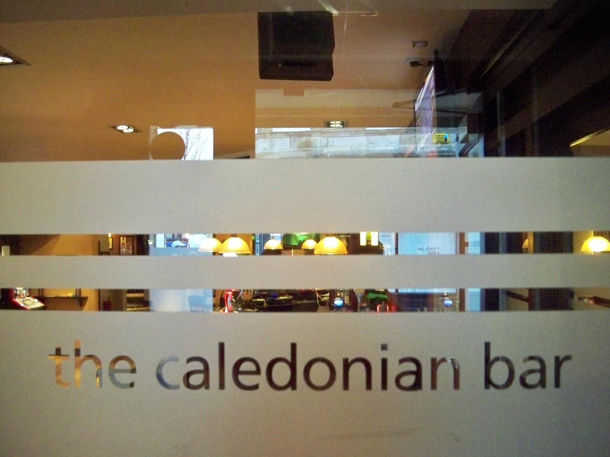 The Caledonian Hotel Leven  Exterior foto